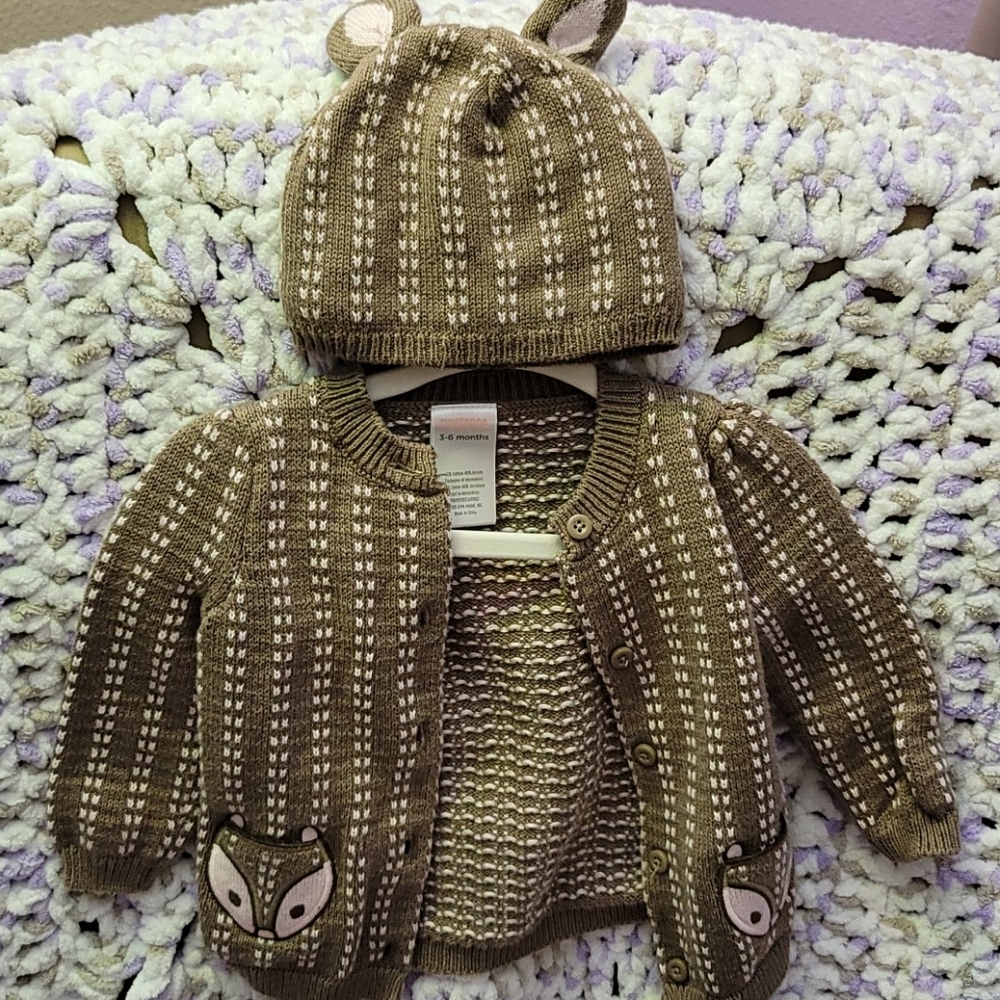 Squirrel cardigan and matching hat